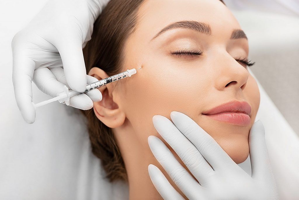 ¿Qué hace la mesoterapia en el rostro?